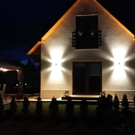 Kwiatowy Zakątek Dom wakacyjny *