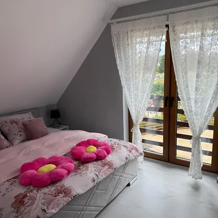 Feriehus Kwiatowy Zakatek Chełmsko Śląskie